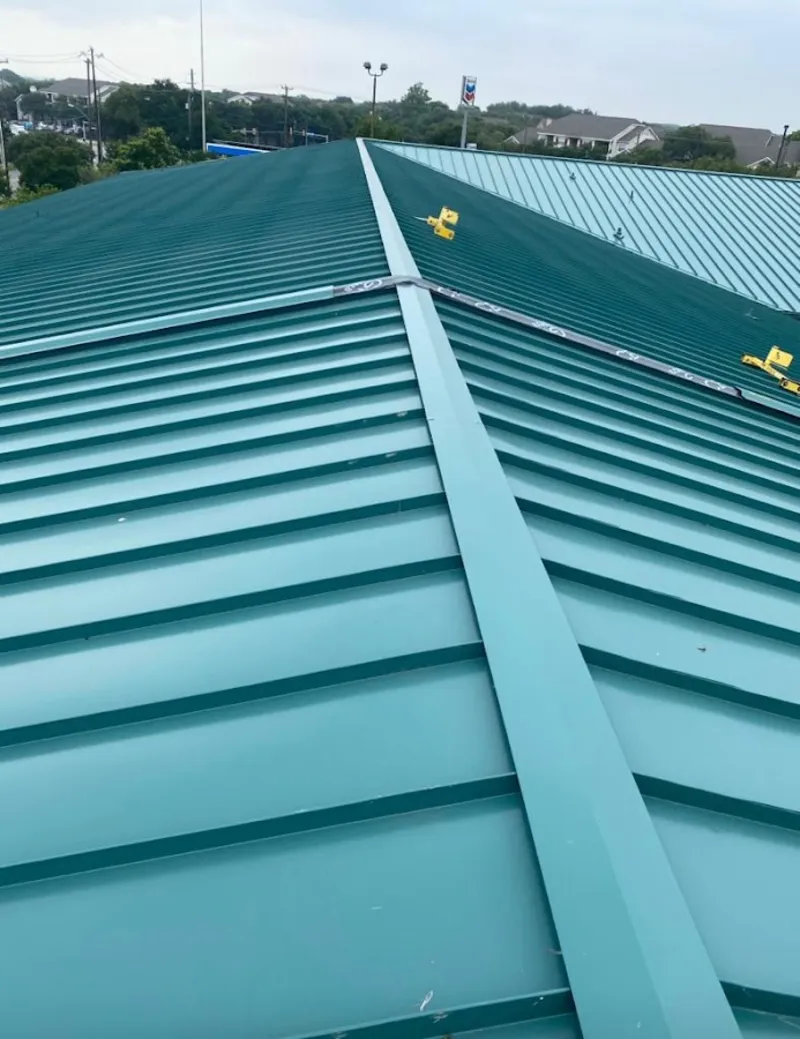 Green commercial metal roof ridge and valley for Metal Roof Repair in Shreveport